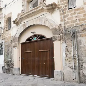 https://centro-casa-monteleone.palermohotels.org